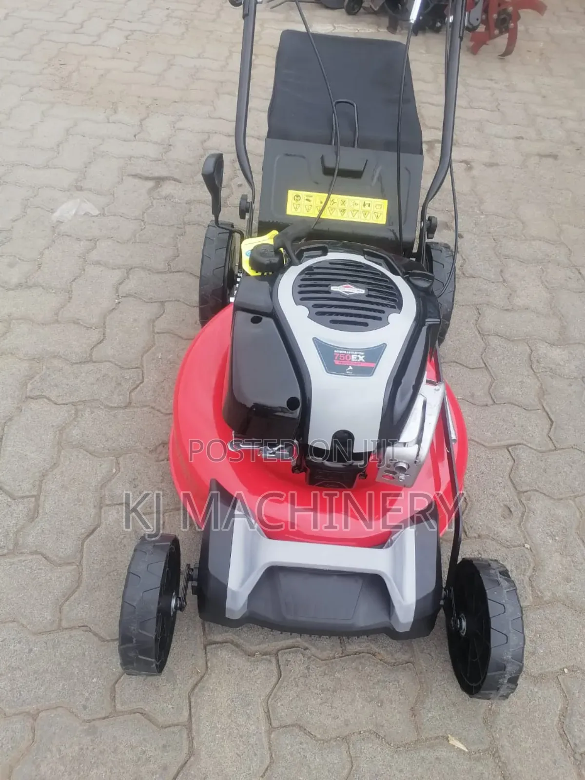 Briggs and Stratton 21inches Lawn Mower