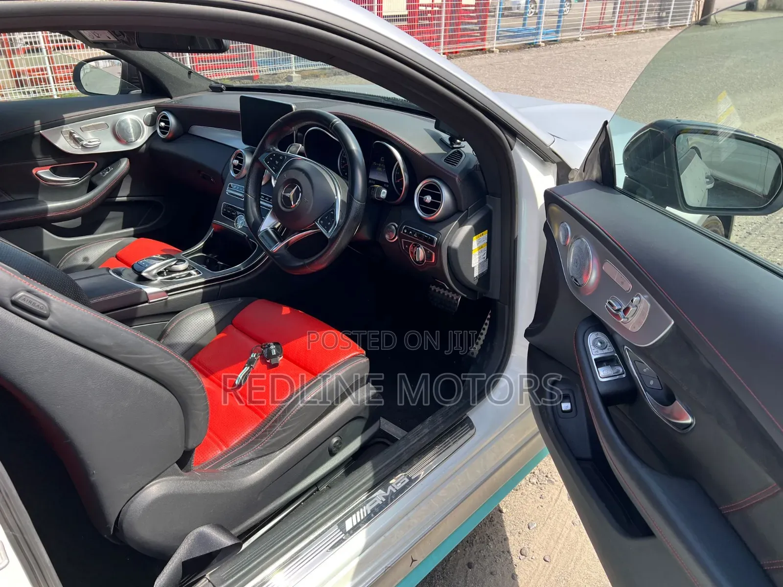 Mercedes-Benz C63 S RWD Sedan (4.0L V8 7A) 2017 Silver