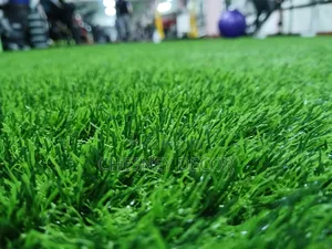 Quality Artificial Grass Carpets for Balcony, Gardens