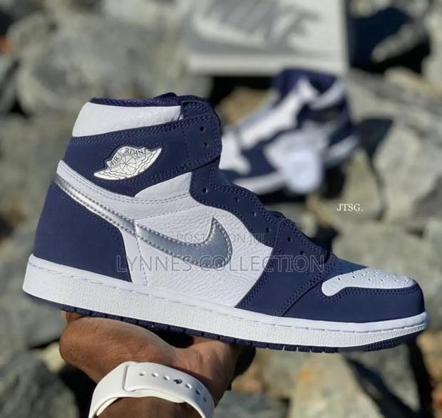 Air Jordan 1' Midnight Navy' - main view