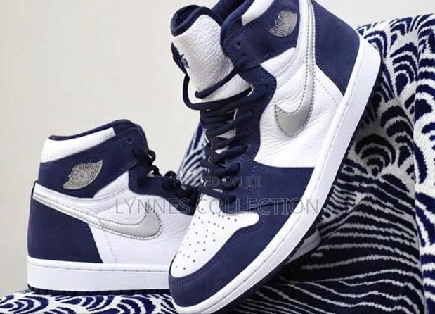 Air Jordan 1' Midnight Navy' - thumbnail 2