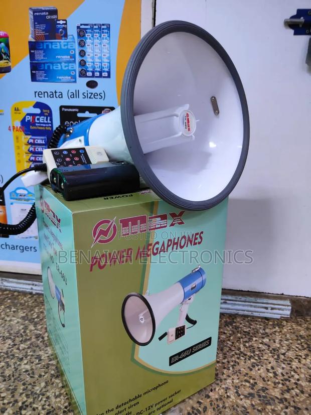 Megaphone.50 Watts Megaphone With Detachable Microphone