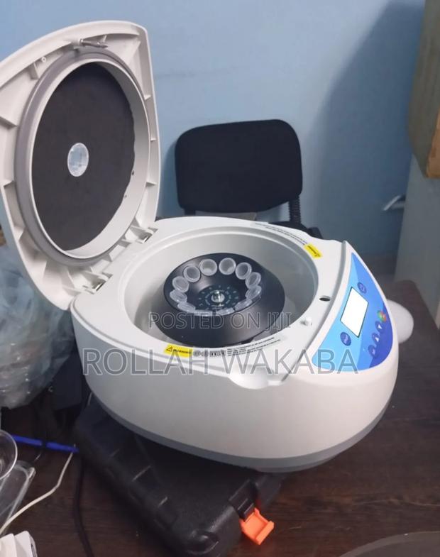 Digital Centrifuge - main view