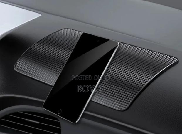 Dashboard Anti-Slip Mat - { 27* 15cm}