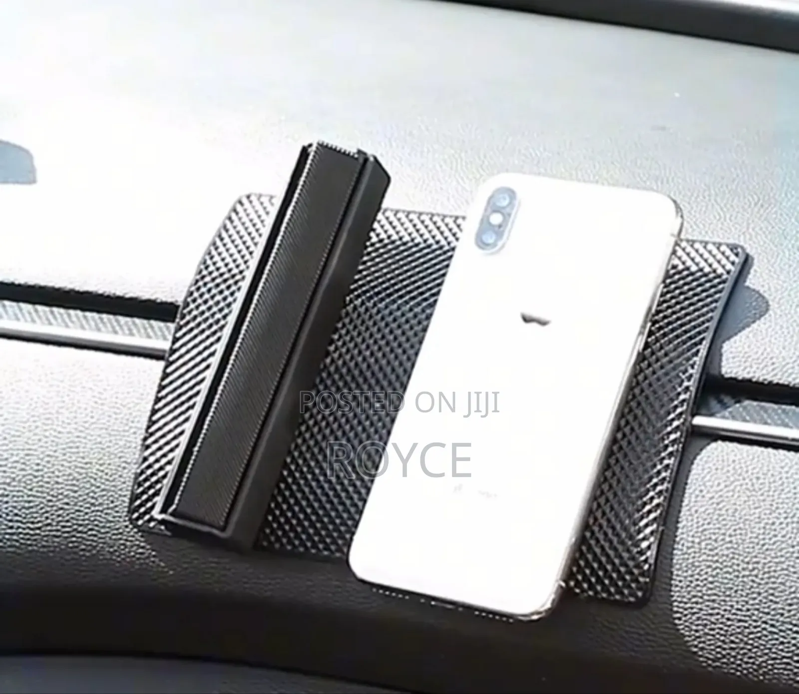 Dashboard Anti-Slip Mat - { 27* 15cm}