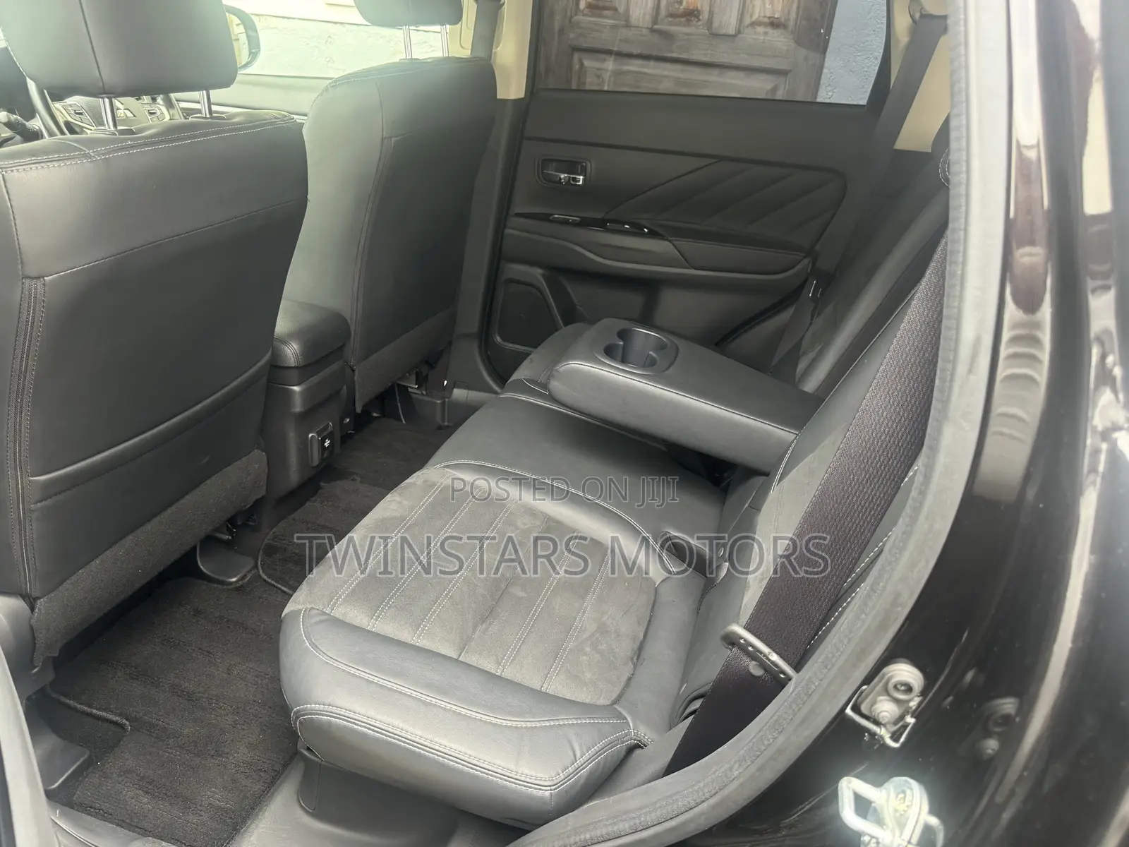 Mitsubishi Outlander 2.0 PHEV AWD 2018 Black