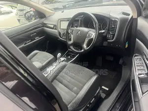 Mitsubishi Outlander 2.0 PHEV AWD 2018 Black
