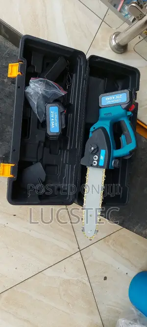 10' Cordless Chainsaw 21v