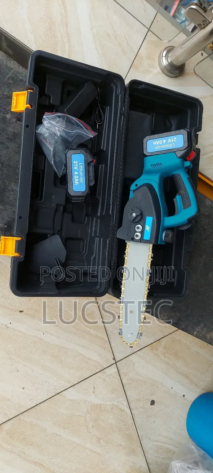 10' Cordless Chainsaw 21v