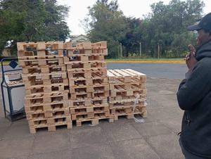 Shelves Pallets - thumbnail 2