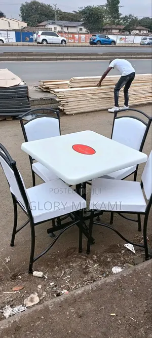 Quality Brand New Restaurant Dinner Set
