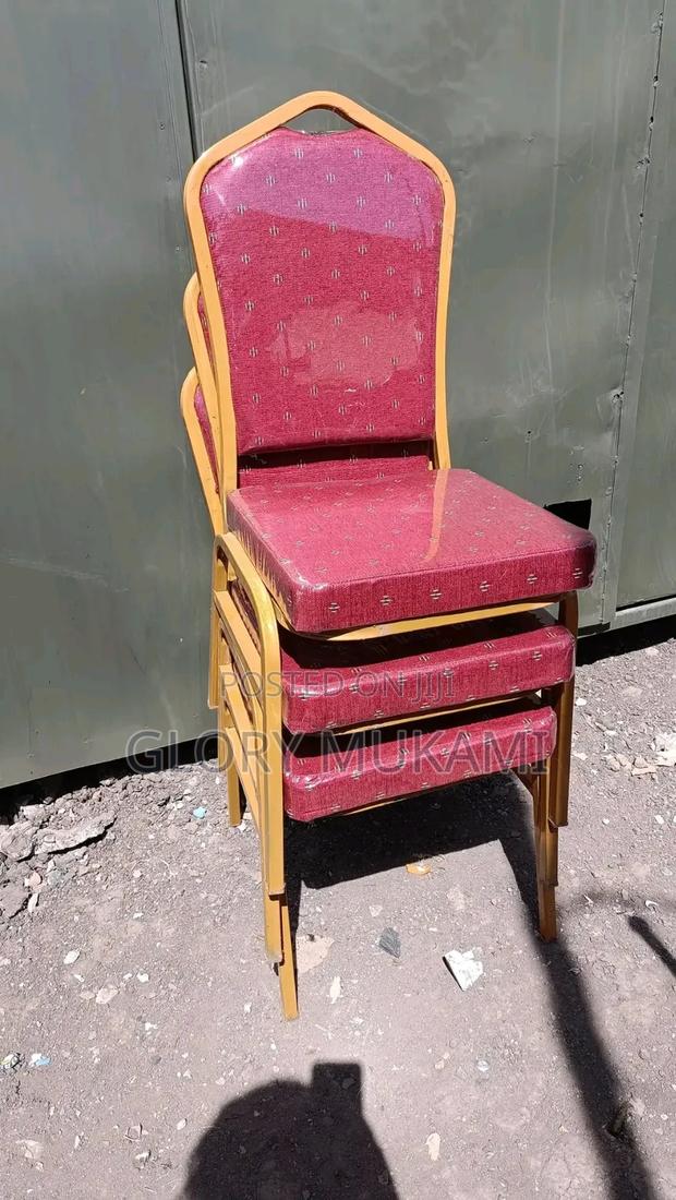 Quality Brand New Conference Chairs
