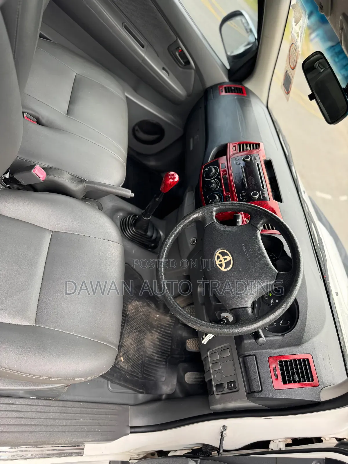 Toyota Hilux 2015 White