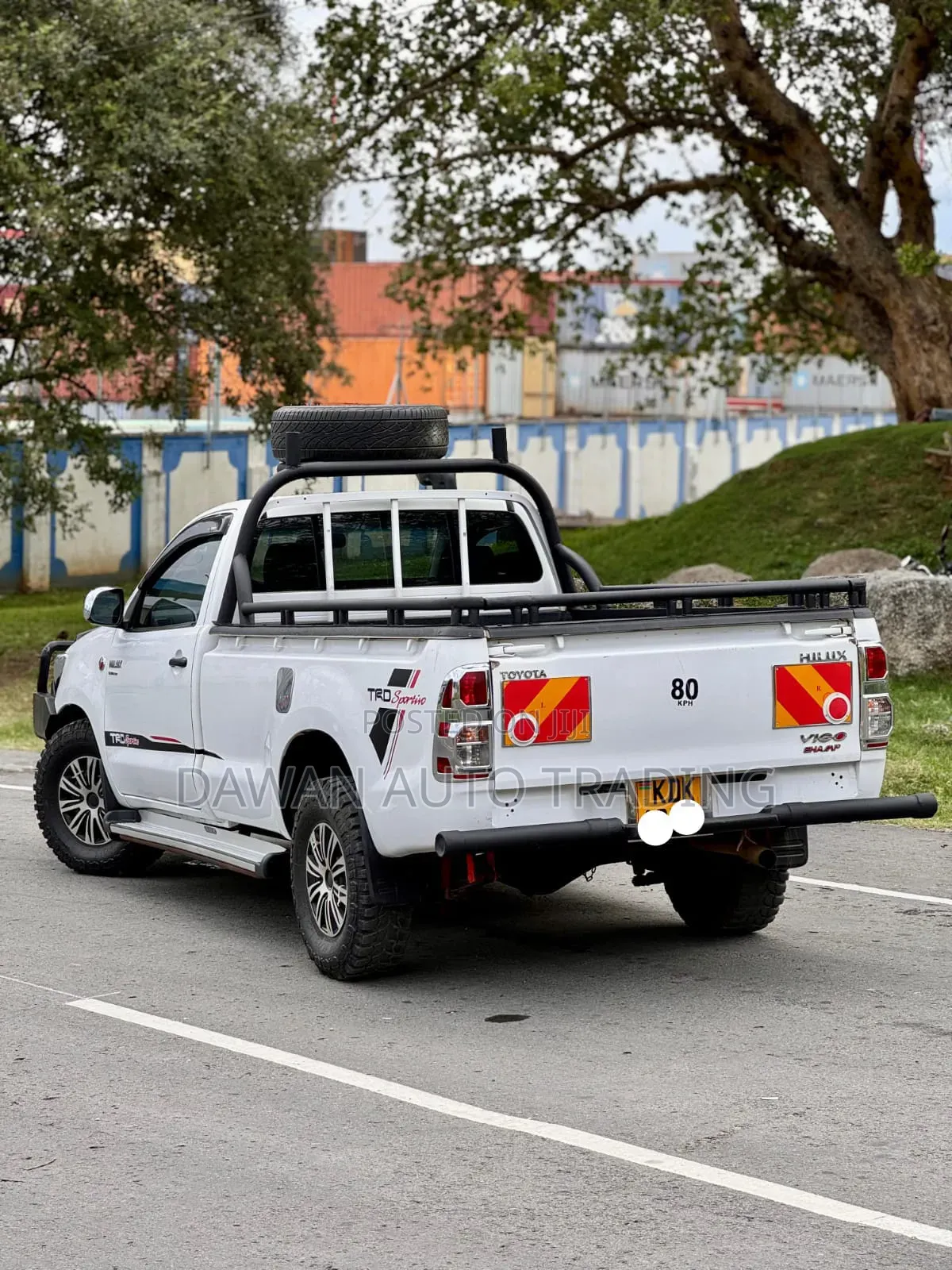 Toyota Hilux 2015 White