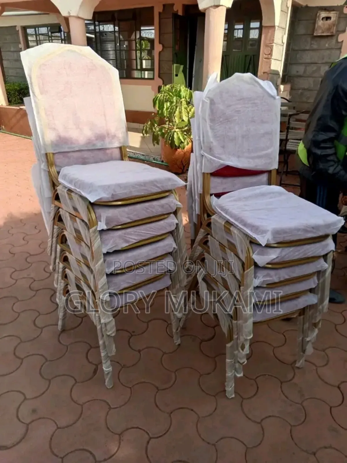 Quality Brand New Conference Chairs
