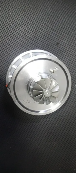 Toyota Hiace 7 L Turbo Cartilage