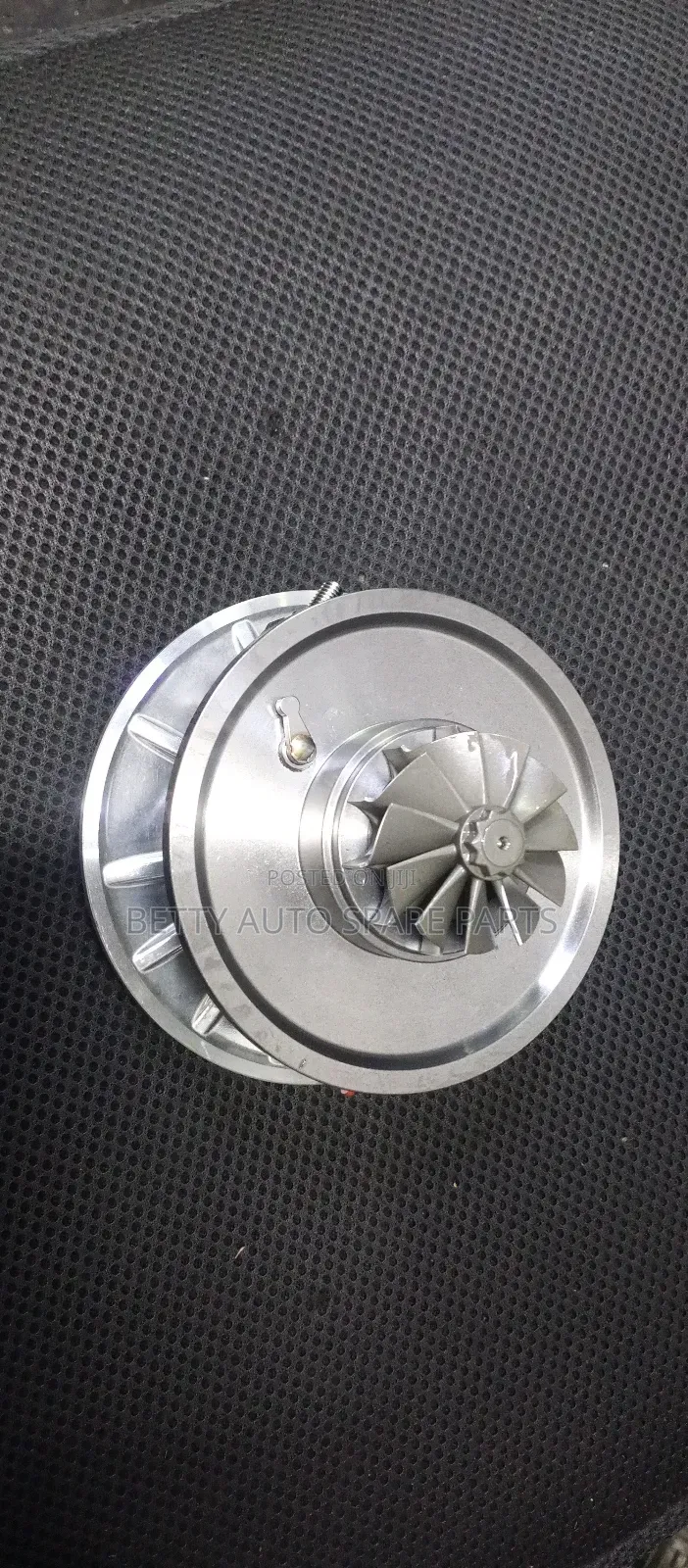 Toyota Hiace 7 L Turbo Cartilage