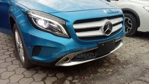 Mercedes-Benz GLC-Class 2017 Blue
