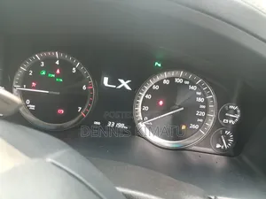 Lexus LX 2017 Brown