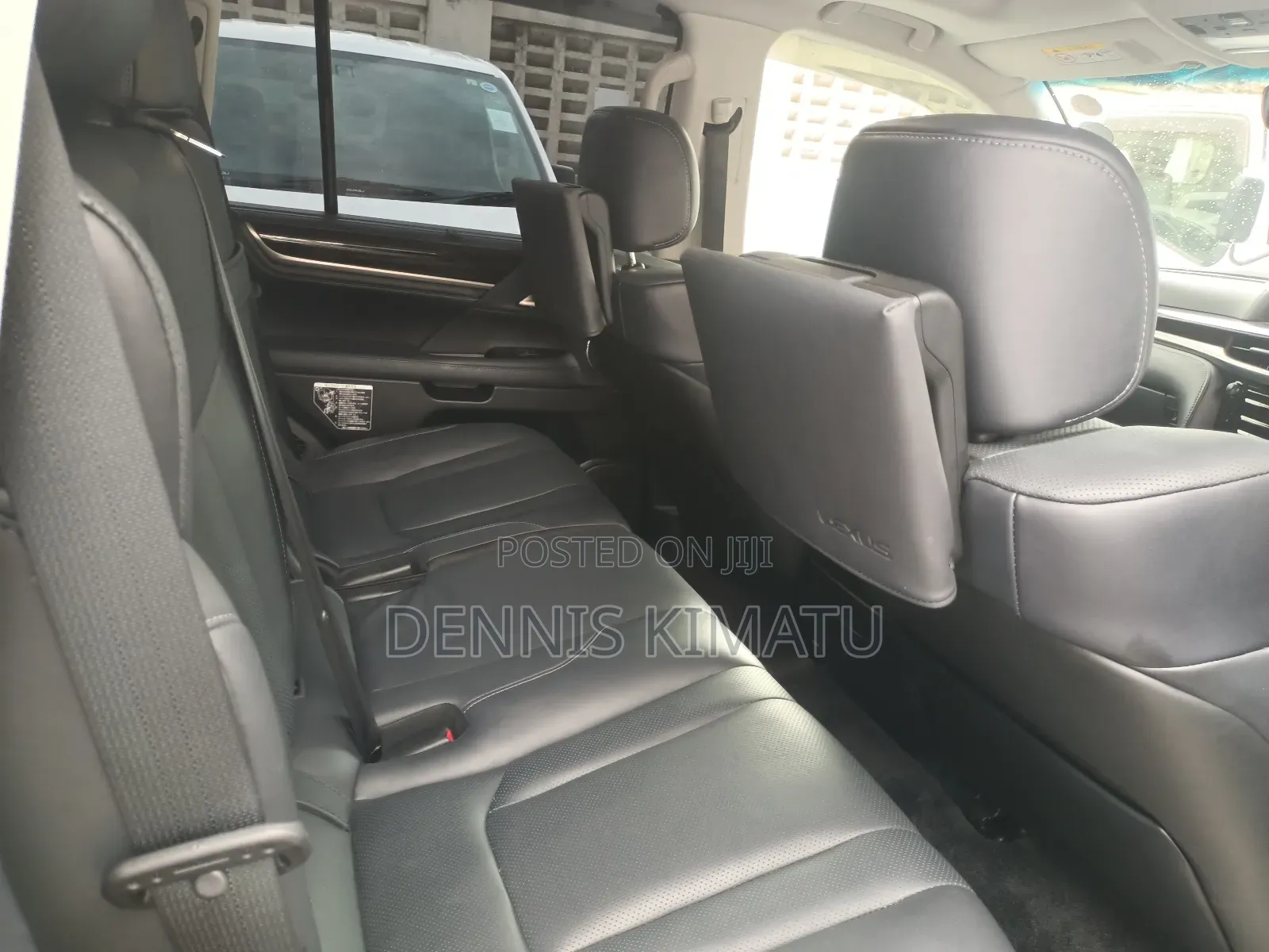 Lexus LX 2017 Brown
