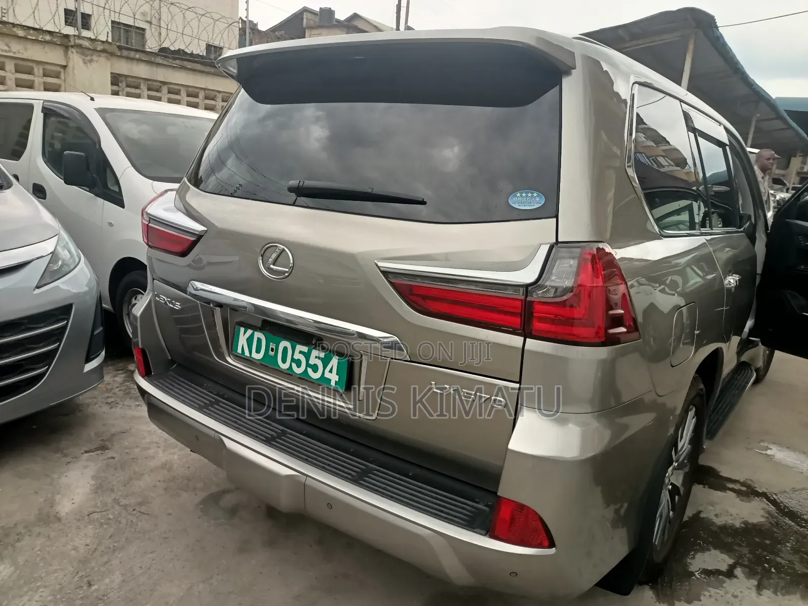Lexus LX 2017 Brown