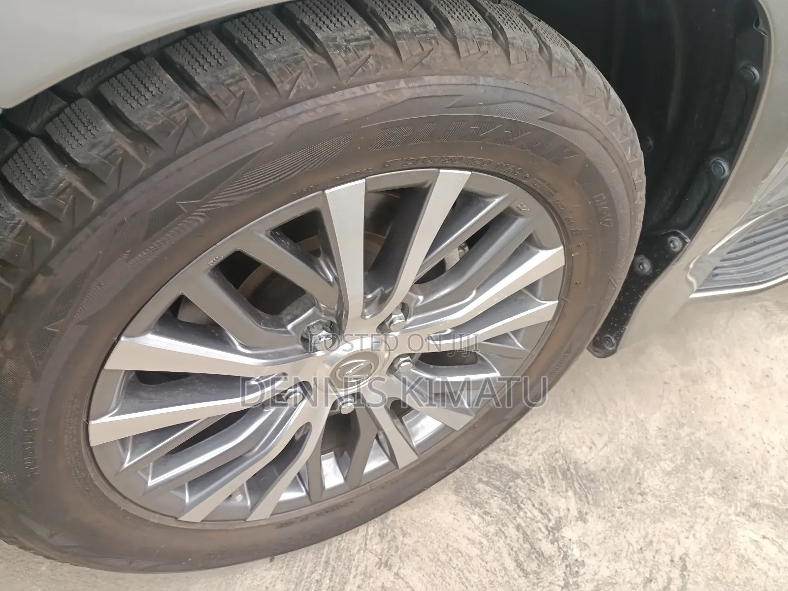 Lexus LX 2017 Brown