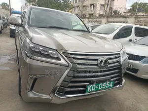 Lexus LX 2017 Brown