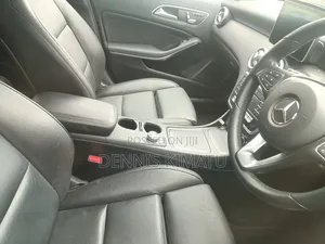 Mercedes-Benz A-Class 2017 Black