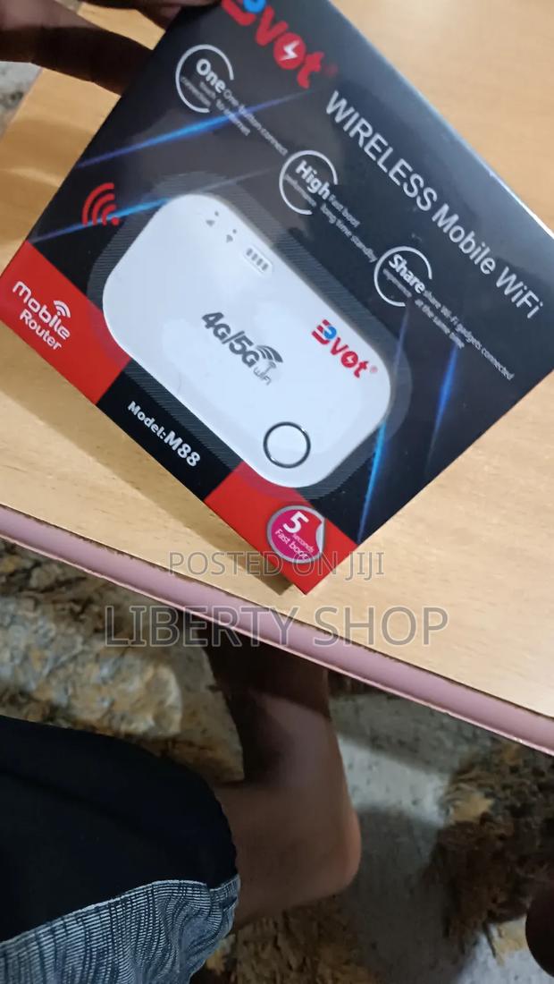 4G Lite Universal Portable Mifi - thumbnail 2