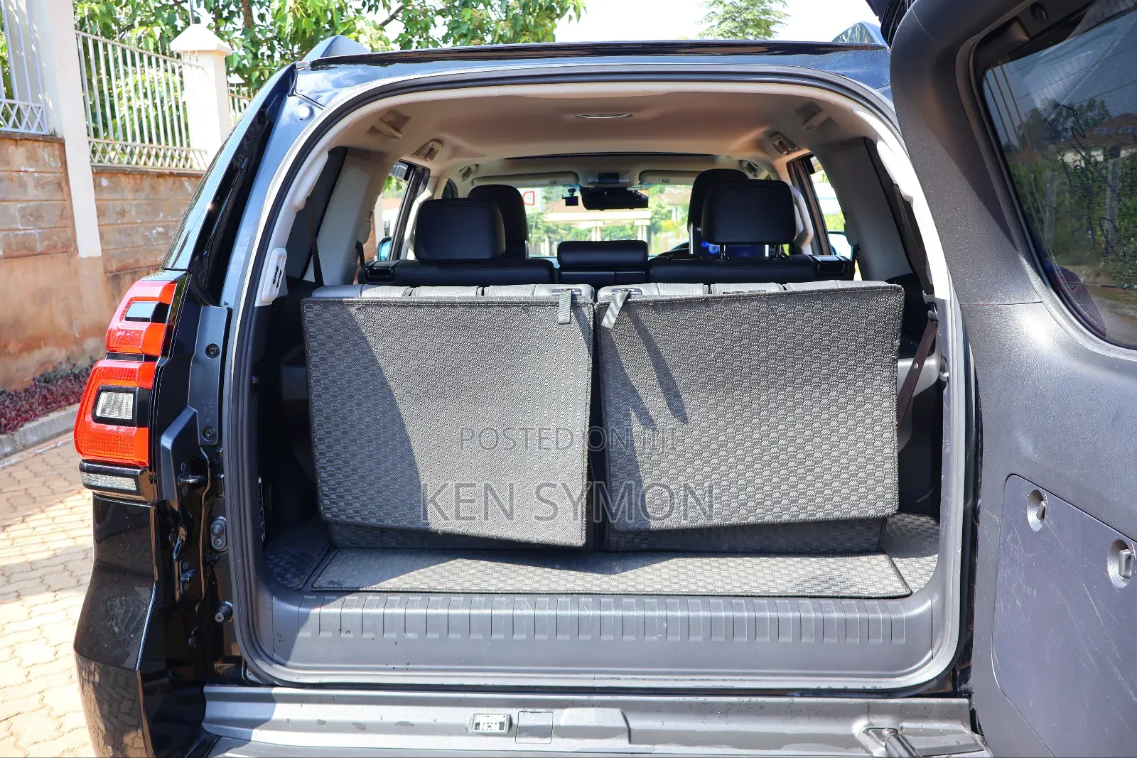 Toyota Land Cruiser Prado 2.8 2019 Black