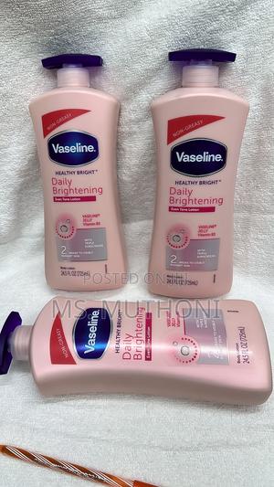 Vaseline Daily Brightneing Lotion - thumbnail 2