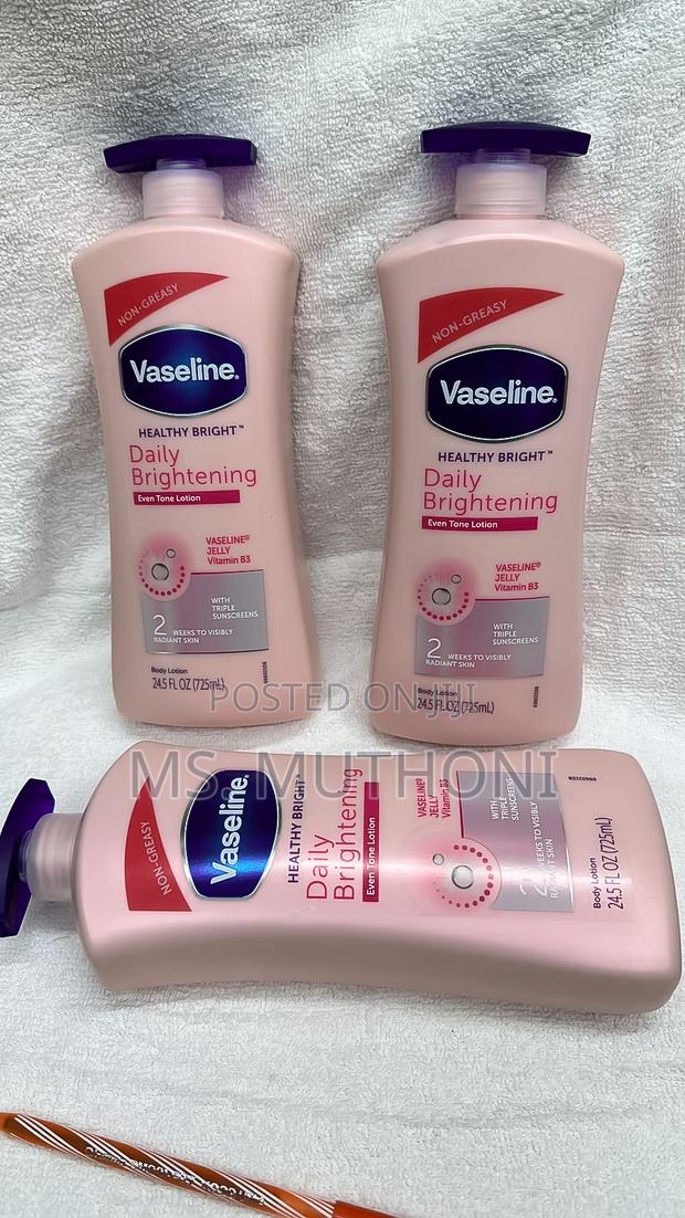 Vaseline Daily Brightneing Lotion - main view