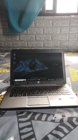 Laptop HP EliteBook 820 G2 8GB Intel Core I5 SSD 500GB