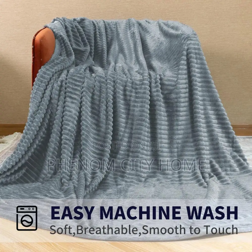 Super Soft Warm Velvet Ribbed Fleece Throw Blankets