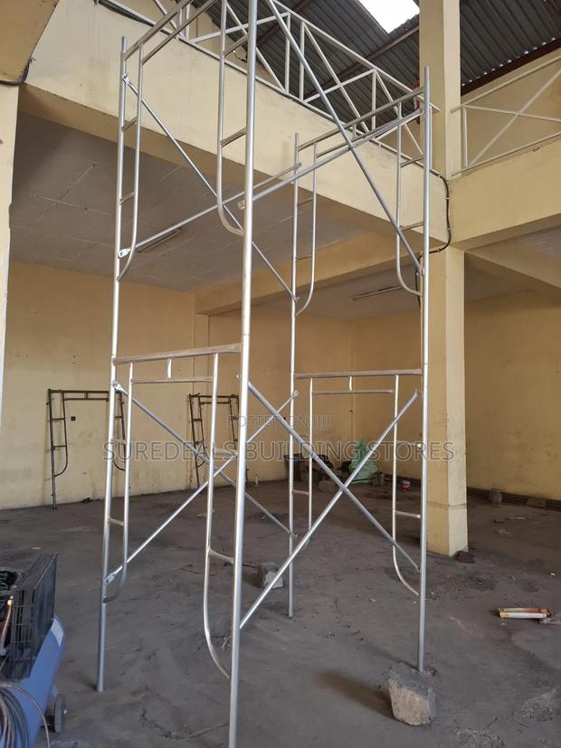 Premium Quality H-Frame Scaffolding Set. - thumbnail 3