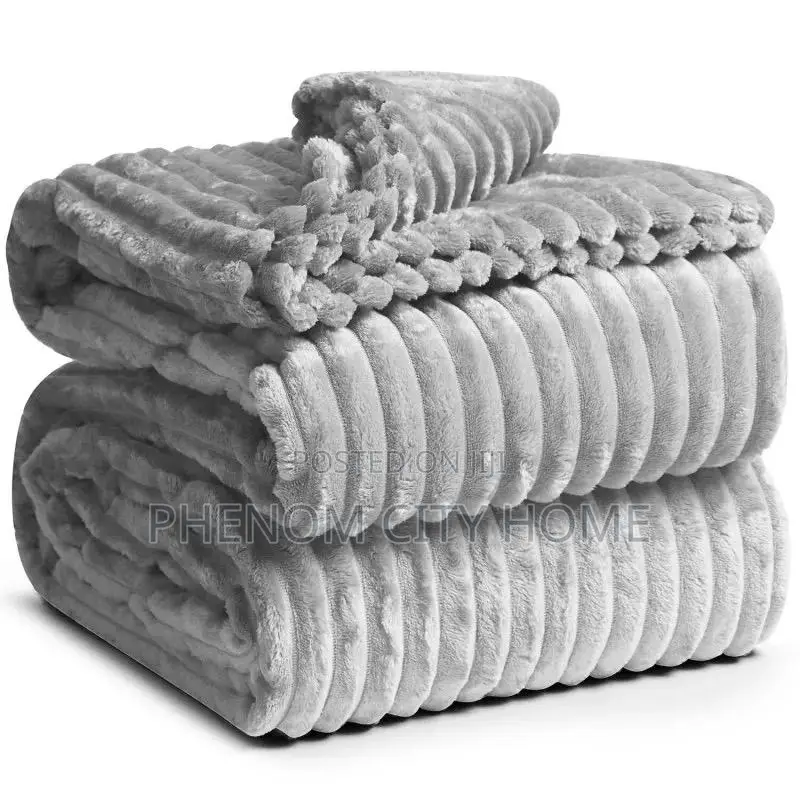 High Quality Fleece Throw Blankets Available