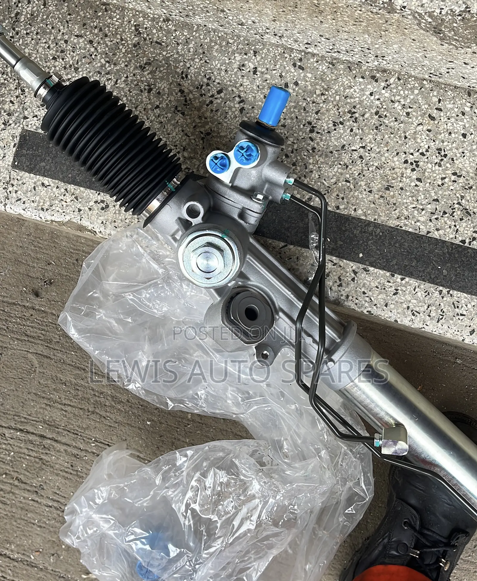 Landcruiser 100 200 Series V8 Steering Rack