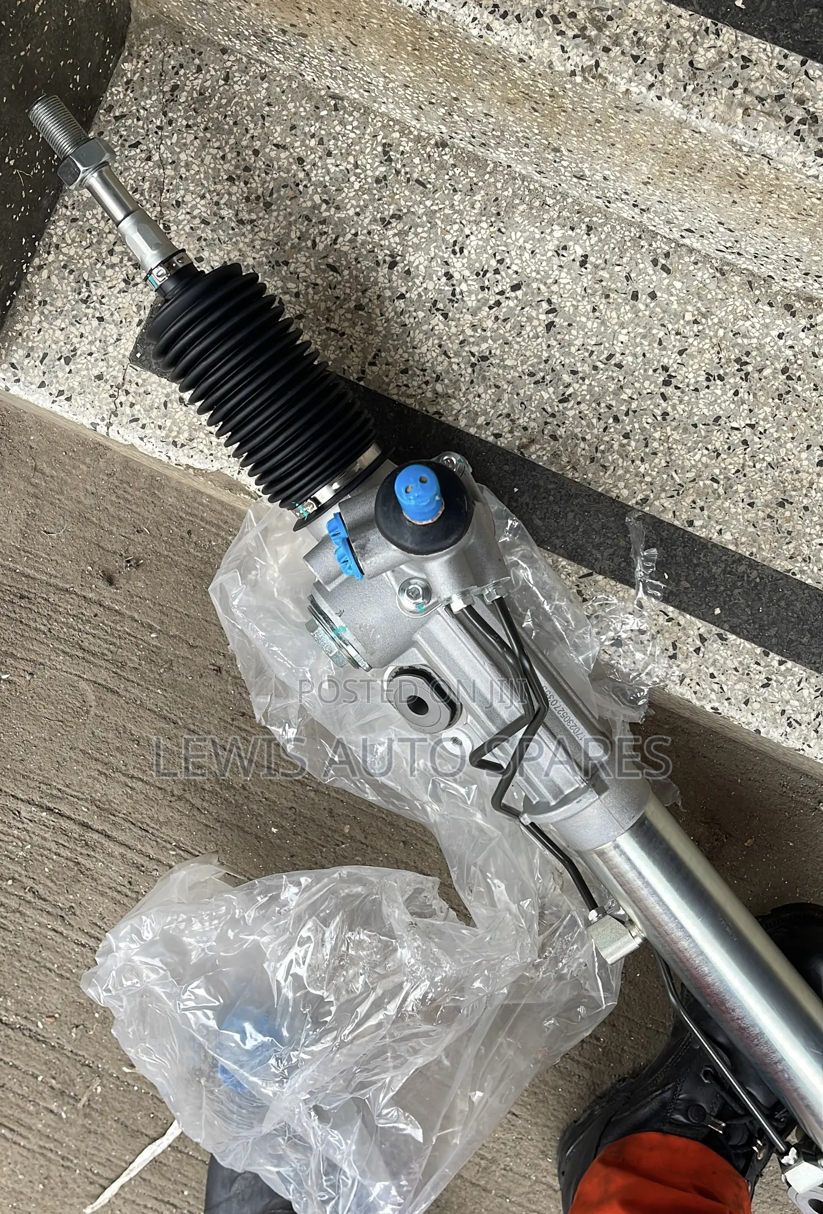 Landcruiser 100 200 Series V8 Steering Rack