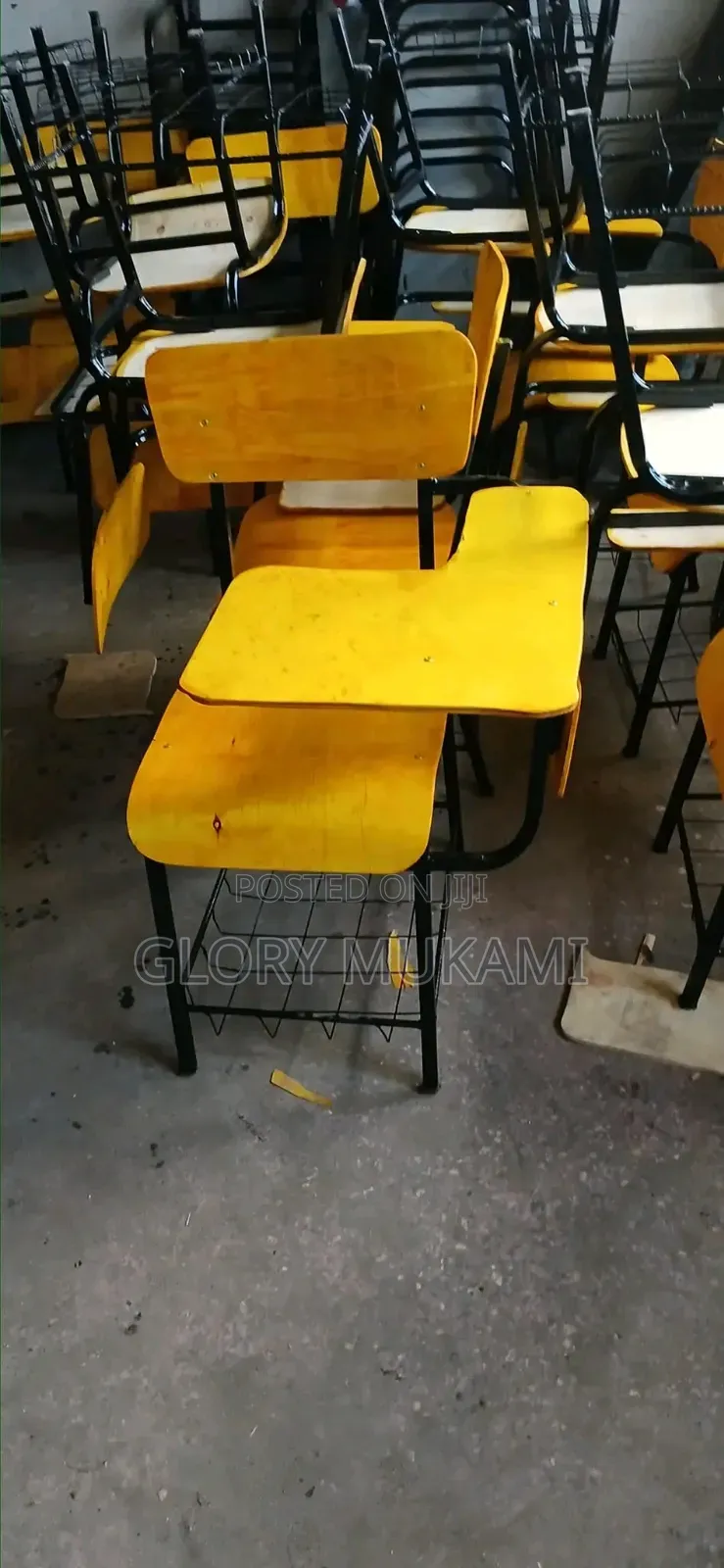 Quality Brand New Arm Chair