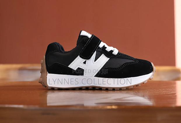 Kids New Balance Sneakers - thumbnail 2