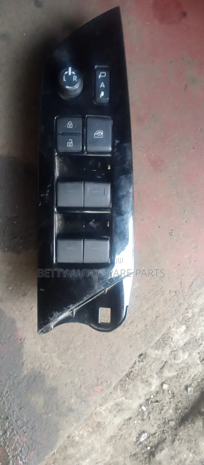 Toyota Harrier New Shape Main Switch
