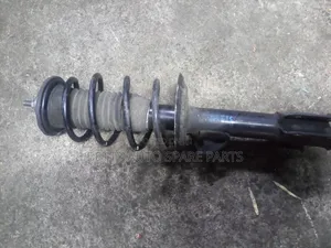 Toyota Ractis Front Shock / Filder