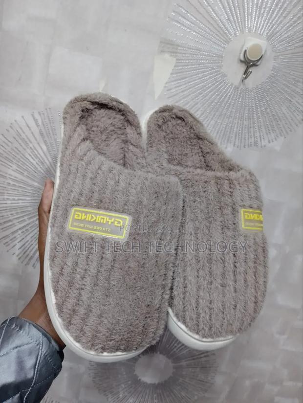 Indoor Slippers for Adult - thumbnail 2