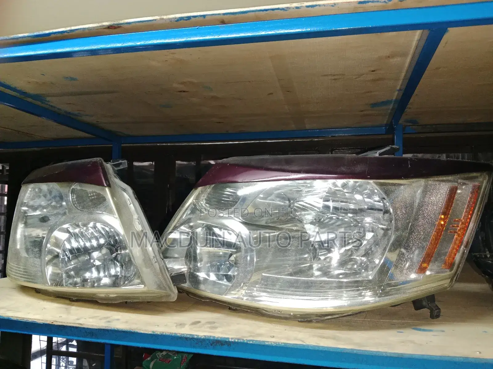Toyota Alphard 03/05 Xenon Headlights