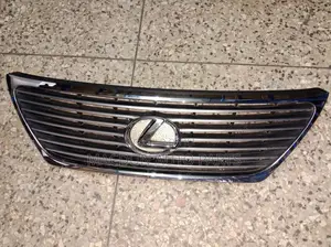 Lexus LS 430 Grill