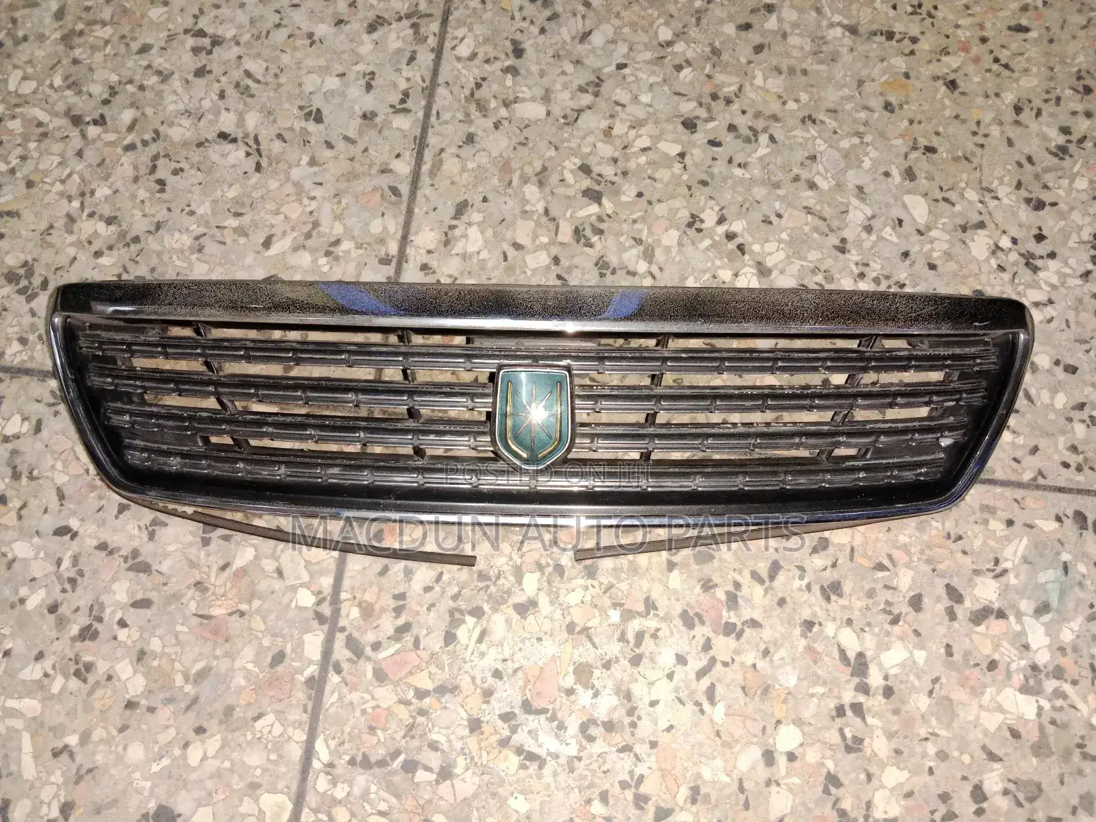 Toyota Mark 2 Grill