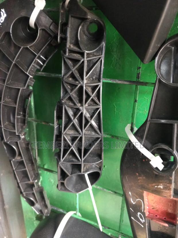 Bumper Slide Toyota RAV4 Ac31