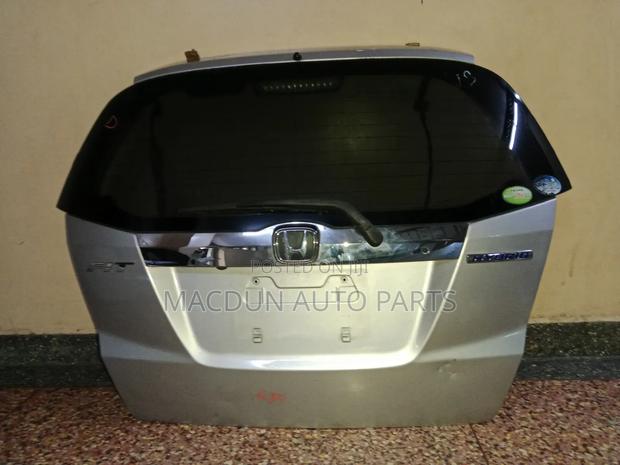 Honda Fit Boot/Tailgate