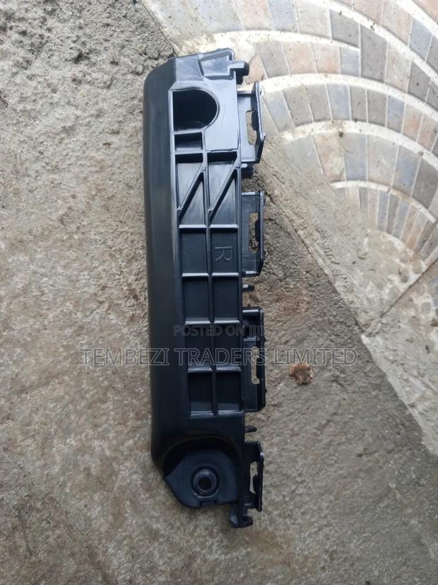 Bumper Slide Holders Toyota Vitz Jewela