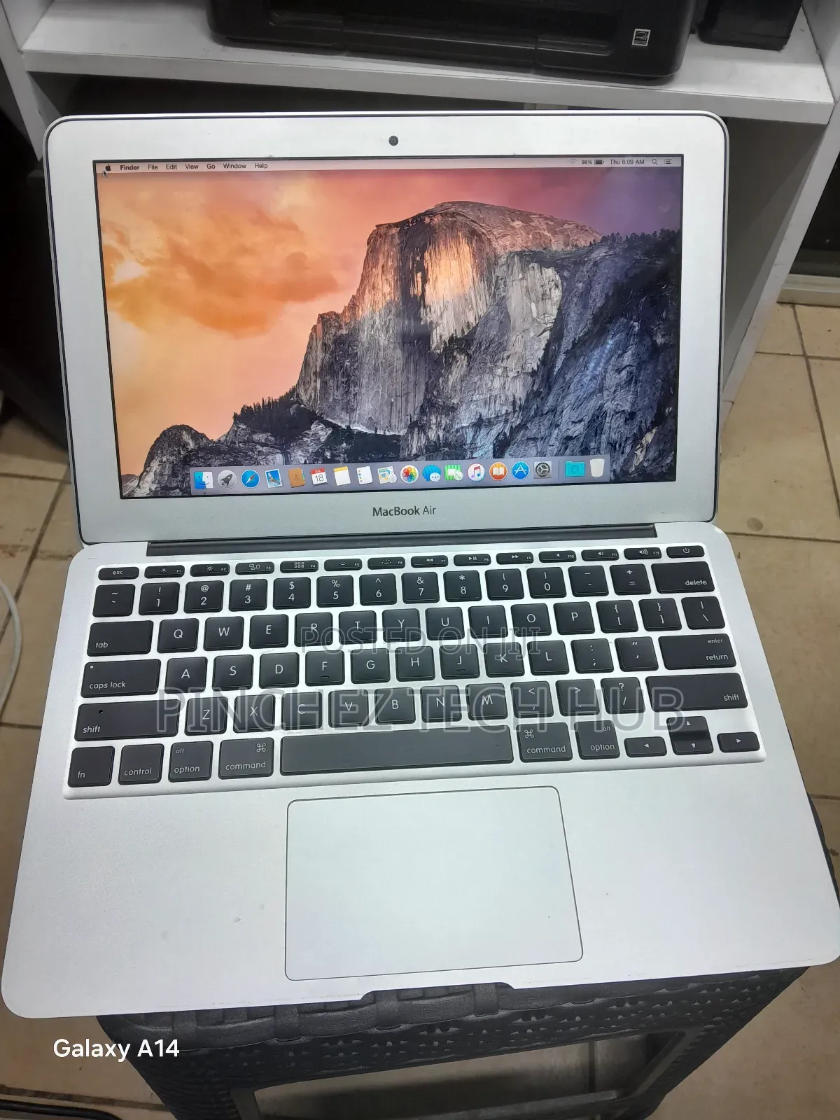 Laptop Apple MacBook Air 8GB Intel Core I5 SSD 128GB